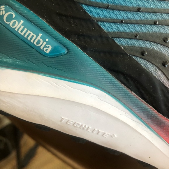 Columbia high top hiking boots/sneakers - Picture 5 of 10